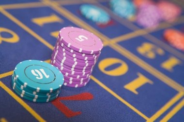 niki togel app live dealer blackjack table interface